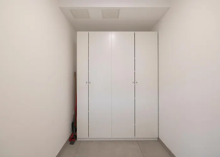 Nika & Erik شقة *